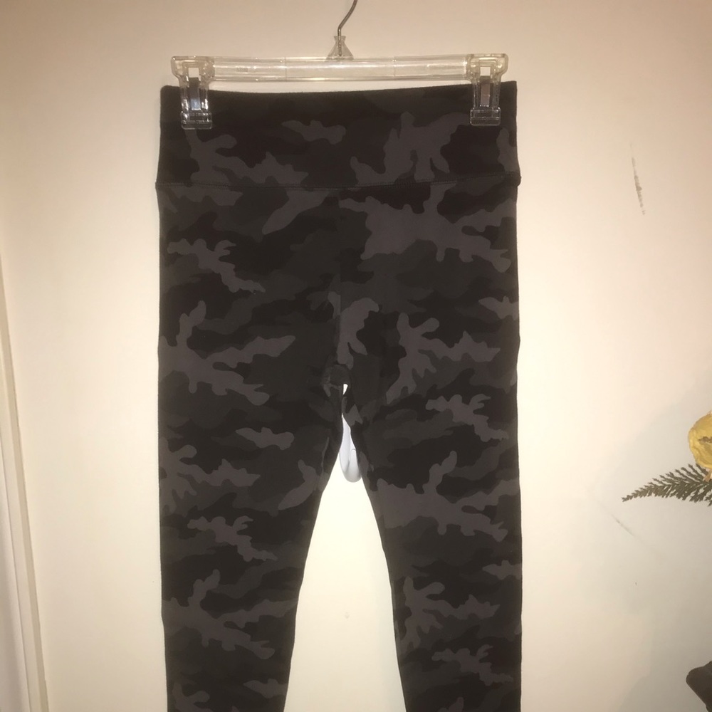 Camp leggings 3/$20